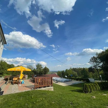 Vila Hořičky Exteriör bild