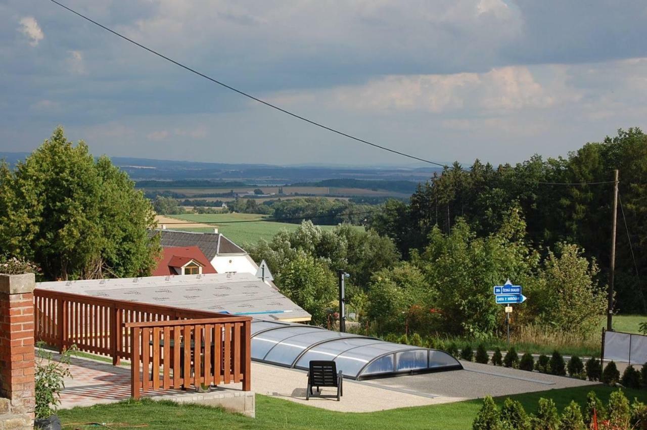 Vila Hořičky Exteriör bild